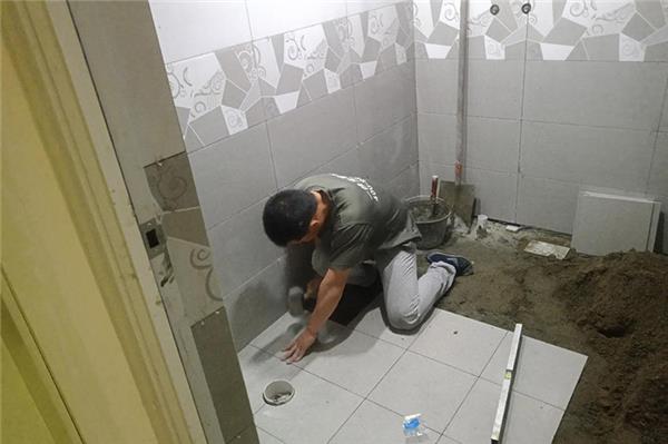 卫生间拆除-教一下如何拆除卫生间瓷砖？