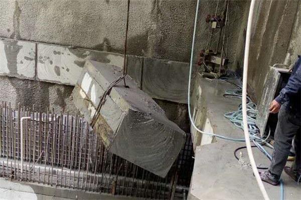 房屋装修拆除改造，拆混凝土墙费用该怎么计算？