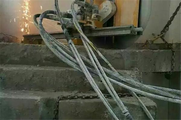 如何拆除混凝土楼梯？有什么好的办法？