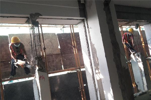 拆除混凝土有哪些施工方案？