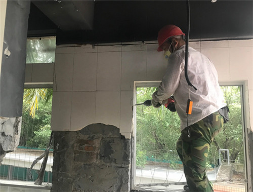 拆墙砖有最快的方法是怎样的？