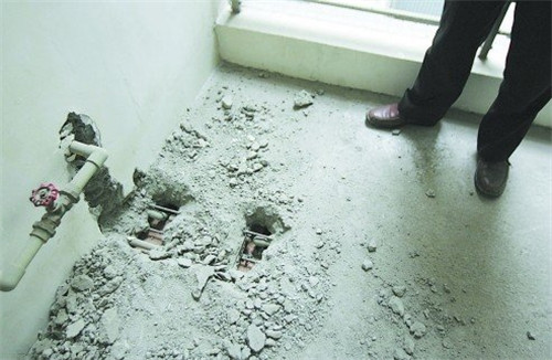 怎样快速剔凿混凝土地面？
