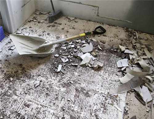 旧地板砖如何快速铲掉 拆除地砖多少钱一平方