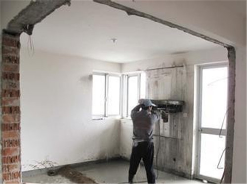 如何快速切割水泥墙