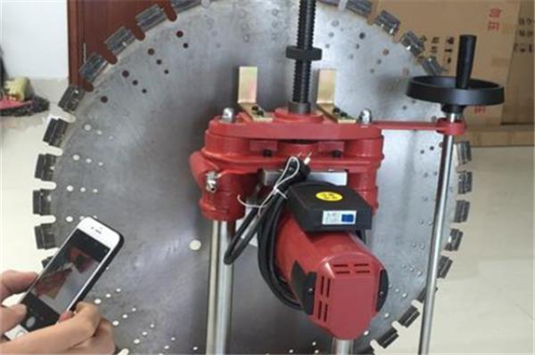 切割混凝土用什么工具