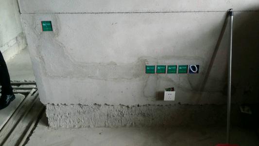 人工拆墙怎么做到快又省力 拆墙要注意什么