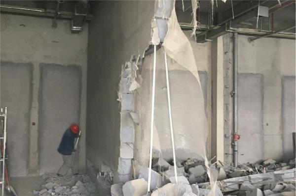 装修时可以自己拆除墙体吗？