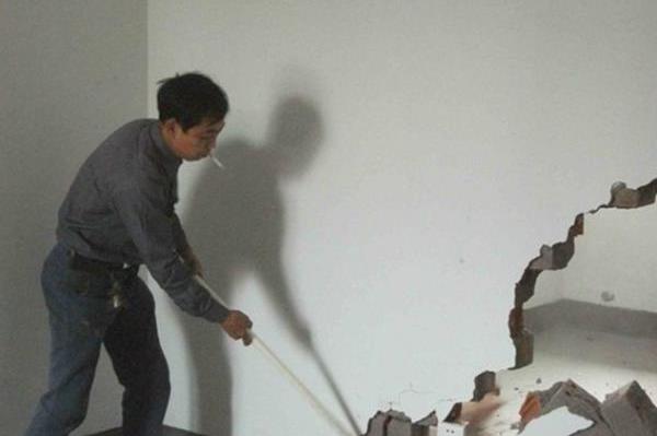 墙体拆除多少钱一平米