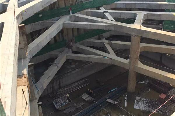 支撑梁切割工程