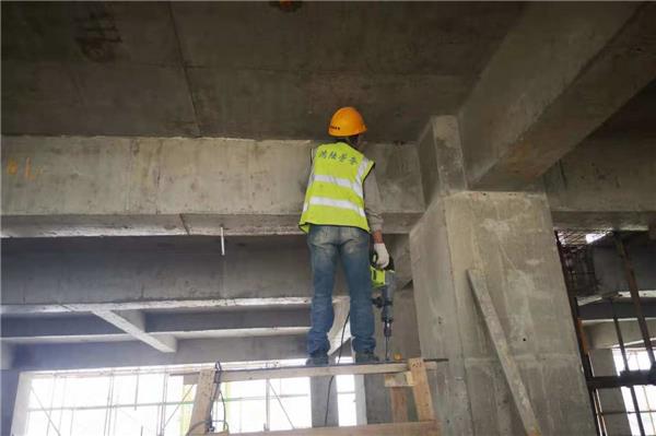 混凝土剔凿破碎,拆除地面,混凝土拆除,多少钱一平米