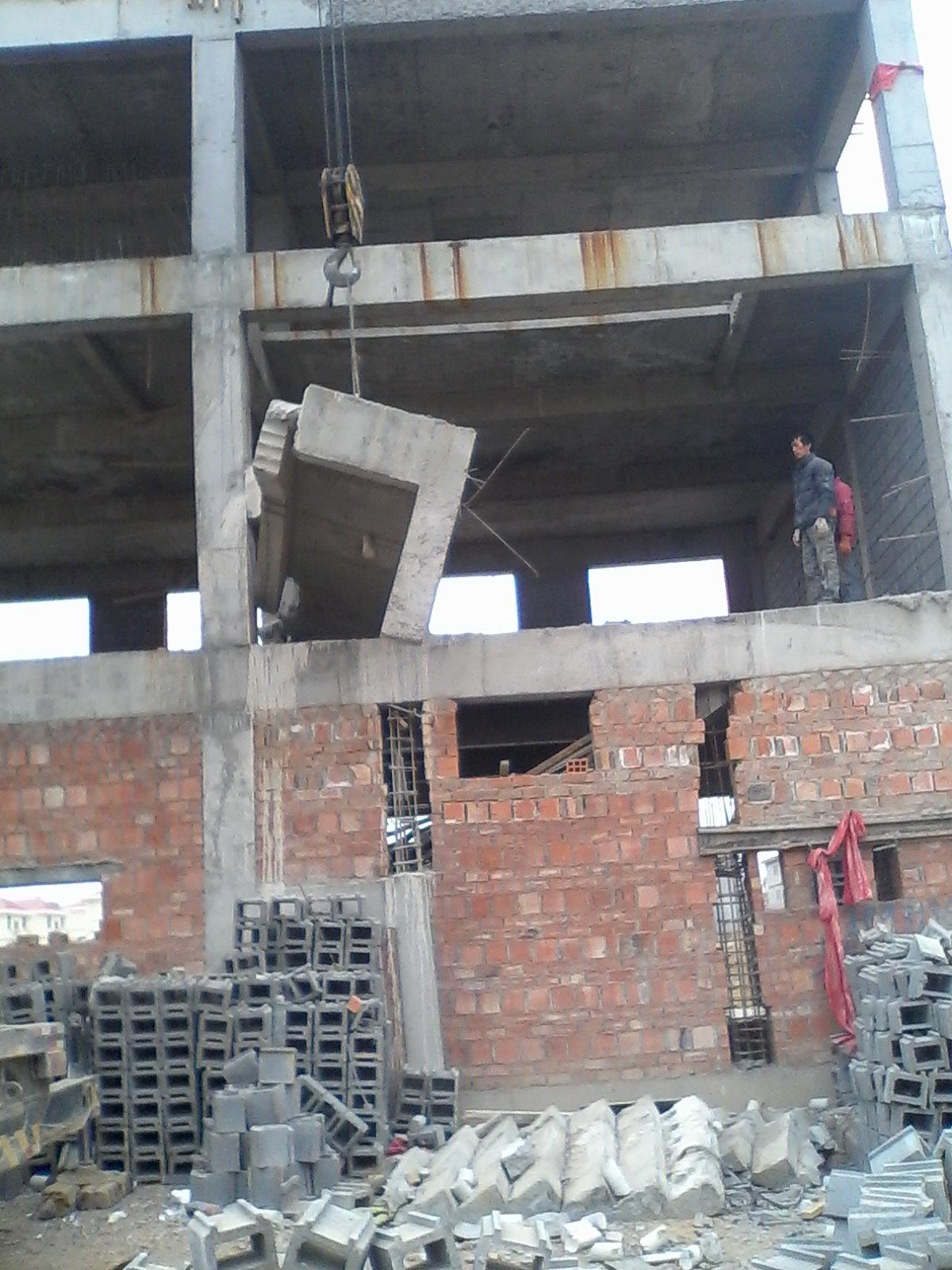 拆楼梯，拆除楼梯，混凝土拆除