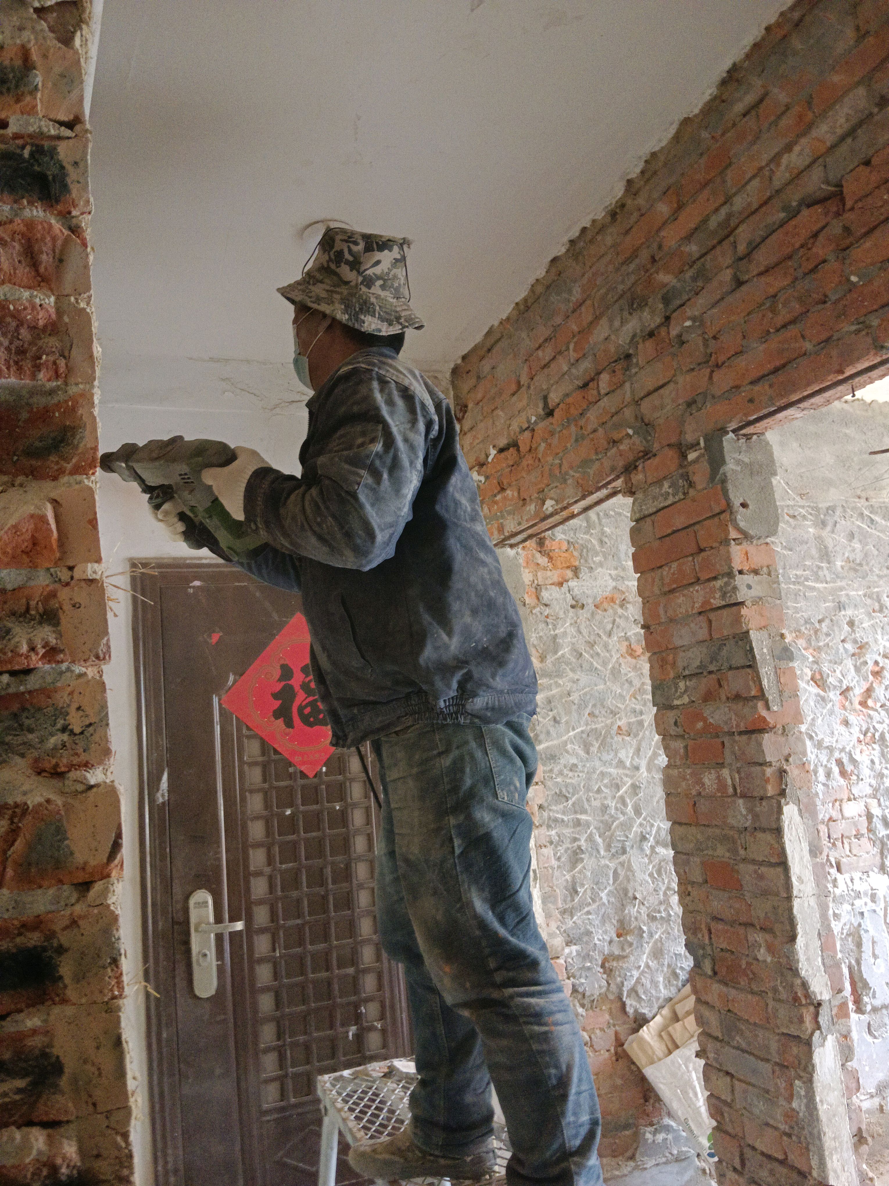 装修拆除，拆除墙砖，墙面拆除