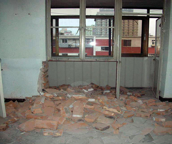 隔断拆除，隔断墙拆除，多少钱一平米，怎么收费 ，报价