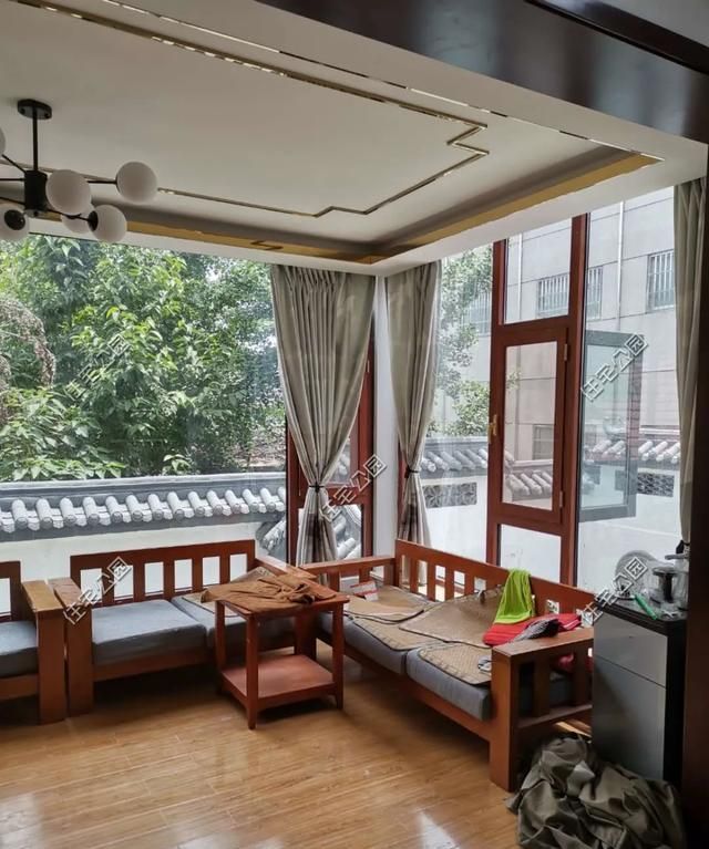 装修拆除改造工程，怎样把普通房子改造成别墅？