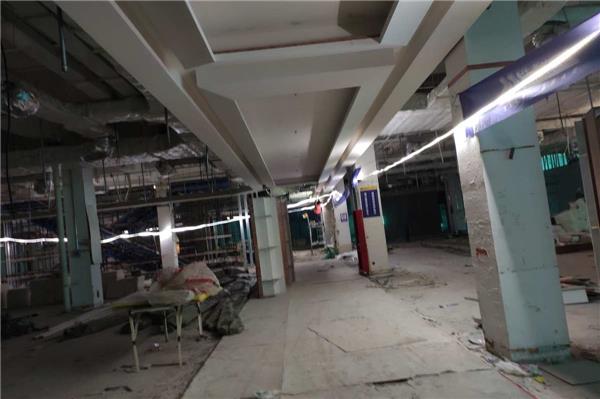 大型商场改造拆除施工方案的实施要点与风险控制